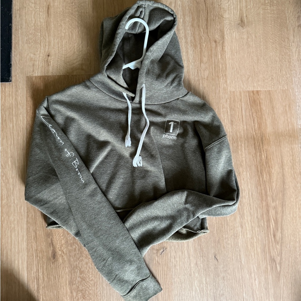 1st Phorm cropped hoodie
